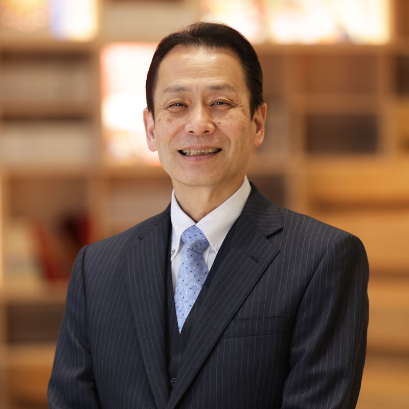 東京女子学園校長　吉野 明